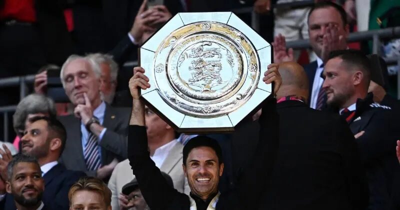 Mikel Arteta đã đối mặt với nhiều thử thách lớn khi nắm quyền dẫn dắt Arsenal, nhưng ông đã đưa ra nhiều quyết định táo bạo về chiến thuật và nhân sự.