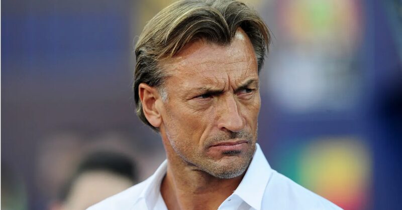 Hervé Renard dẫn dắt tuyển Pháp nữ năm 2023, khởi đầu mới trong sự nghiệp của ông.