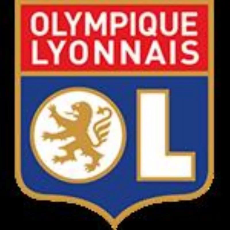 Juninho khoác áo Olympique Lyonnais