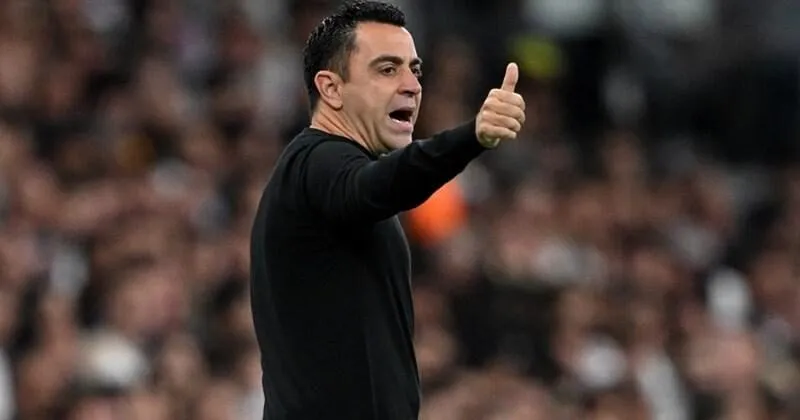 Xavi Hernández dẫn dắt đội hình Barca trong trận đấu quan trọng tại La Liga